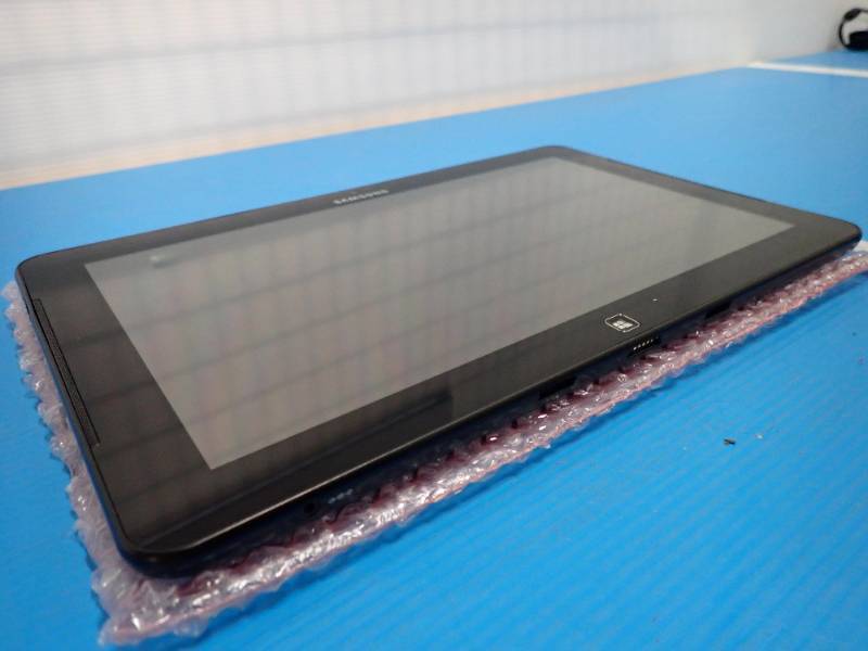 Samsung 700T XE700T1C