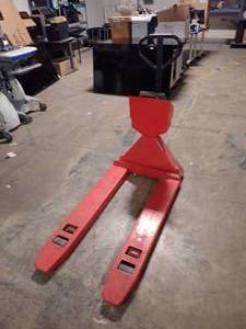 Electric Scale Pallet Jack, used 20-30 timesdoes not include power adapter