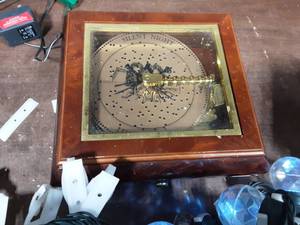 Holiday Music Box With Extra Discs & 4 Strings Of Twinkling Balls (Lights Work)