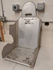 lot 07 image: Aluminum Race Car Chair- 33 x 17 x 15