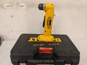 lot 15 image: Dewalt 18 Volt 38  Right Angle Cordless DrillDriver- In Box with Manual-It Works