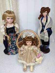 lot 495 image: Lot of 3 Beautifully Maintained Porcelain Dolls