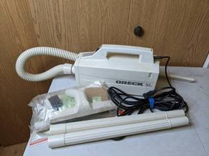 lot 514 image: Oreck XL Compact Handheld Canister Vacuum