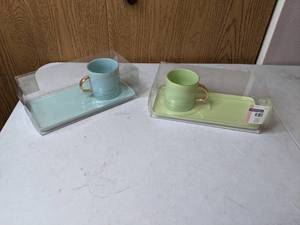 lot 421 image: Set of (2) Teacups and Matching Trays