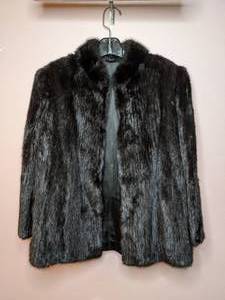 lot 230 image: Elegant Black Faux Fur Womens Coat
