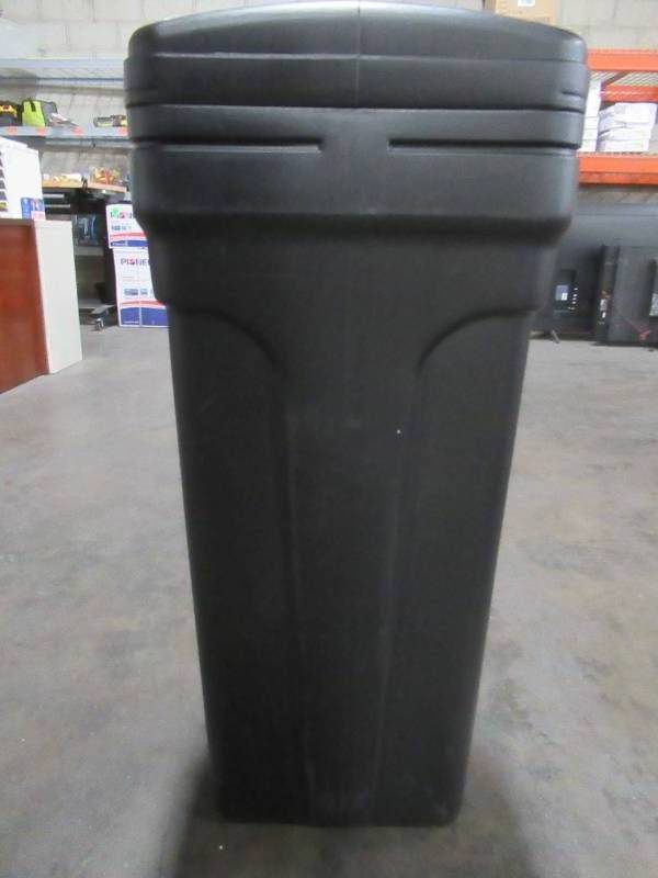 lot 319 image: Aquasure Harmony Series 40,000 Grain Digital Metered Water Softener, AS-HS40D. - Untested. - Missing Brine Tank - Maybe other parts.