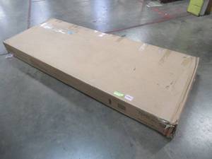 lot 452 image: Colemont White Wood Queen Bed with Curved Headboard (61.97 in. W x 48 in. H). Unclaimed Freight. - Some Carton Damage.