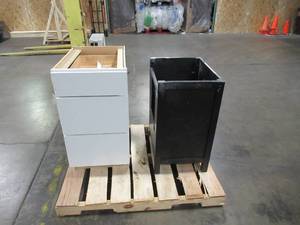 lot 344 image: WHOLESALE MIXED PALLET OF MISCELLANEOUS CABINETS WITH DAMAGE