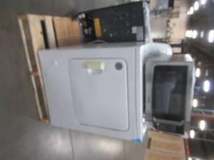 lot 331 image: WHOLESALE MIXED PALLET OF MISCELLANEOUS APPLIANCES - FOR PARTSRESTORE