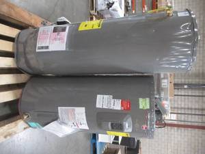 lot 332 image: WHOLESALE MIXED PALLET OF MISCELLANEOUS WATER HEATERS - FOR PARTSRESTORE