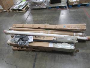 lot 460 image: WHOLESALE MIXED PALLET OF MISCELLANEOUS BED FRAMES AND BUILDING MATERIALS