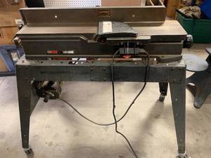 lot 1 image: Sears Craftsman 6  Jointer Planer Model 113.206931 Works Great