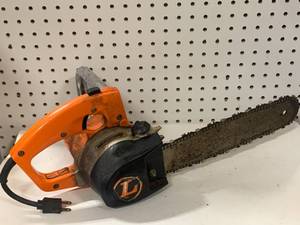 lot 64 image: Lombard (Campbell Hausfeld) Electric Chainsaw