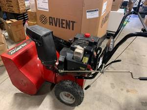 lot 33 image: Murray 8 Horsepower Electric Start Snow Blower (Works Great)