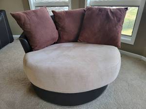 Elegant Leather Accent Chair (Valued $520)