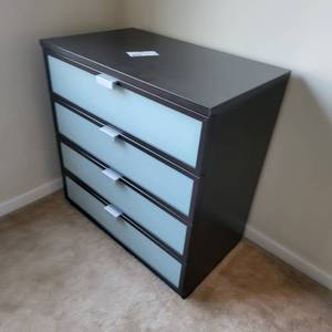 Beautiful Furniture Wood and Glass Dresser (Valued $200)