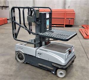 lot 8 image: 2012 JLG 10MSP Personal Lift