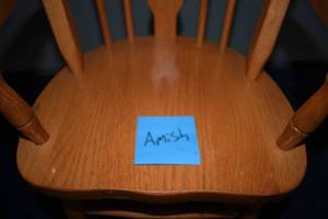 lot 5 image: Amish Wooden Rocking Chair