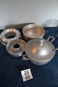 lot 20 image: Aluminum Jello Mold Pan--Bundt Cake Pan--Soup Container W Cover & Soup Ladle--Round Cake Pan