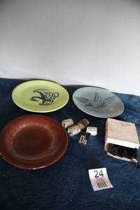 lot 24 image: Three Collectors Plates-Lt. Green W Oriental Print On It--Brown--Lt. Blue With Bird Decal On It--Four Silver Place Mat Rings