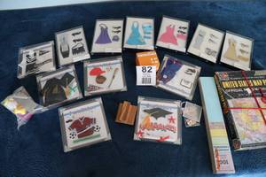 lot 82 image: Stickers, United States Map Puzzle. Cardstock, Stamp