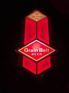lot 27 image: Grain Belt Beer plastic light up