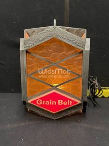 lot 92 image: Grain Belt Beer wall sconce