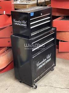 lot 101 image: Canadian Club racing tool box with rolling base