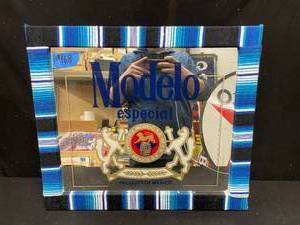 lot 168 image: Modelo Especial mirror