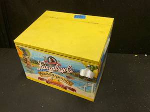 lot 196 image: Leinenkugels  Leinies Summer Shandy heavy, insulated metal ice chest