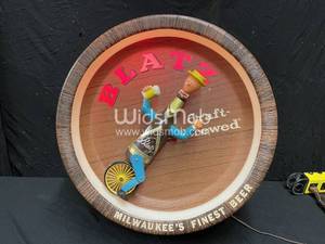 lot 7 image: Blatz Draft Beer barrel with moving unicycle rider