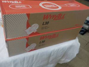 2 boxes Wypall white professional c...