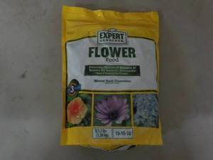 Expert Gardener flower food...