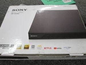 sony ultra  hd blueray dvd player ...