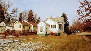 NO RESERVE Single Family House - 307 W 2nd Ave N, Cavalier, ND 58220