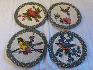lot 90 image: Set of 4 Birds Braided Trivets...