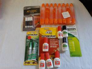 lot 53 image: Glue Products...