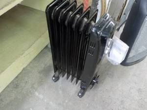 lot 175 image: Oil Filled Radiator...