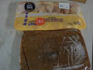 lot 304 image: 1 - 5 lb. Bag Frozen Taco Sauce wit...