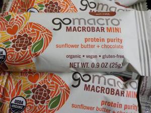 lot 321 image: 110 Gomacro Kids Protein Purity Pro...
