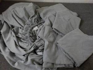lot 164 image: 6 pc King Size Sheet Set...