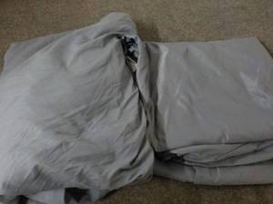 lot 165 image: Home King Size Flat and Fitted Shee...