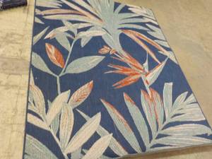 lot 211 image: Hampton Bay 5 ft 3 x 7 ft IndoorO...