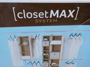 lot 230 image: Lot of Returned Shelves- various si...