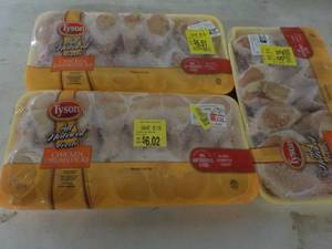 lot 294 image: 3 Frozen Pkgs Tyson Chicken Drumsti...