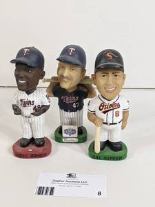 lot 8 image: Vintage Baseball Bobble Dobble Set- Cal Ripkin Jr Orioles, Minnesota Twins Corey Koskie and Minnesota Twins Minnesota Twins Torii Hunter