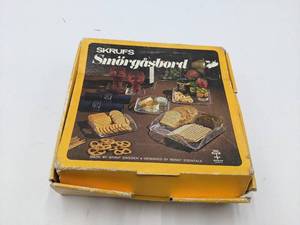 lot 37 image: Vintage 1970s Skrufs Smrgsbord Tray-Still In Original Box