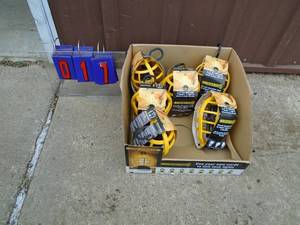 Qty of 6 linkable task lights. New condition. As shown.