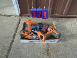 Flat of tools. As shown.