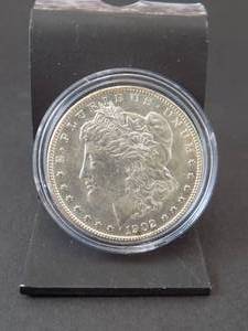19020 Morgan Silver Dollar